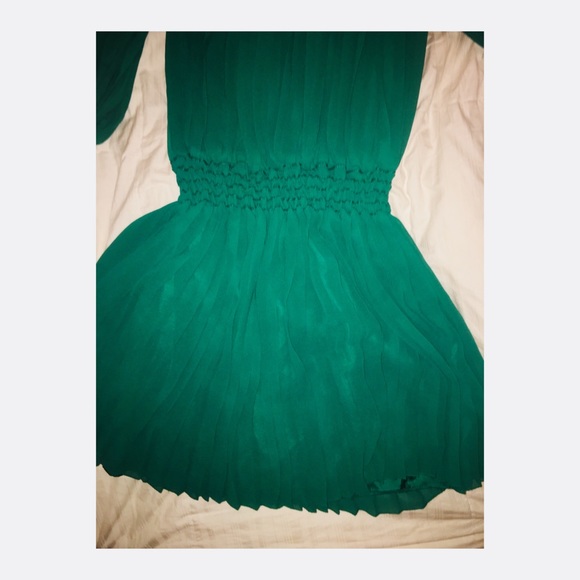 MSSP Kelly Green Flowy Dresss - Picture 5 of 6